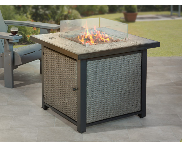 GSD Fire Pit Table Concrete Top Glass Screen